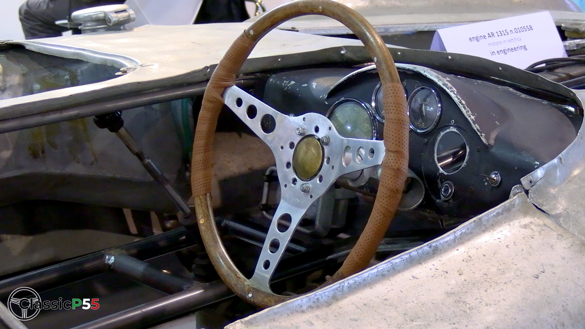 alfaromeo-giulietta-americana-interni